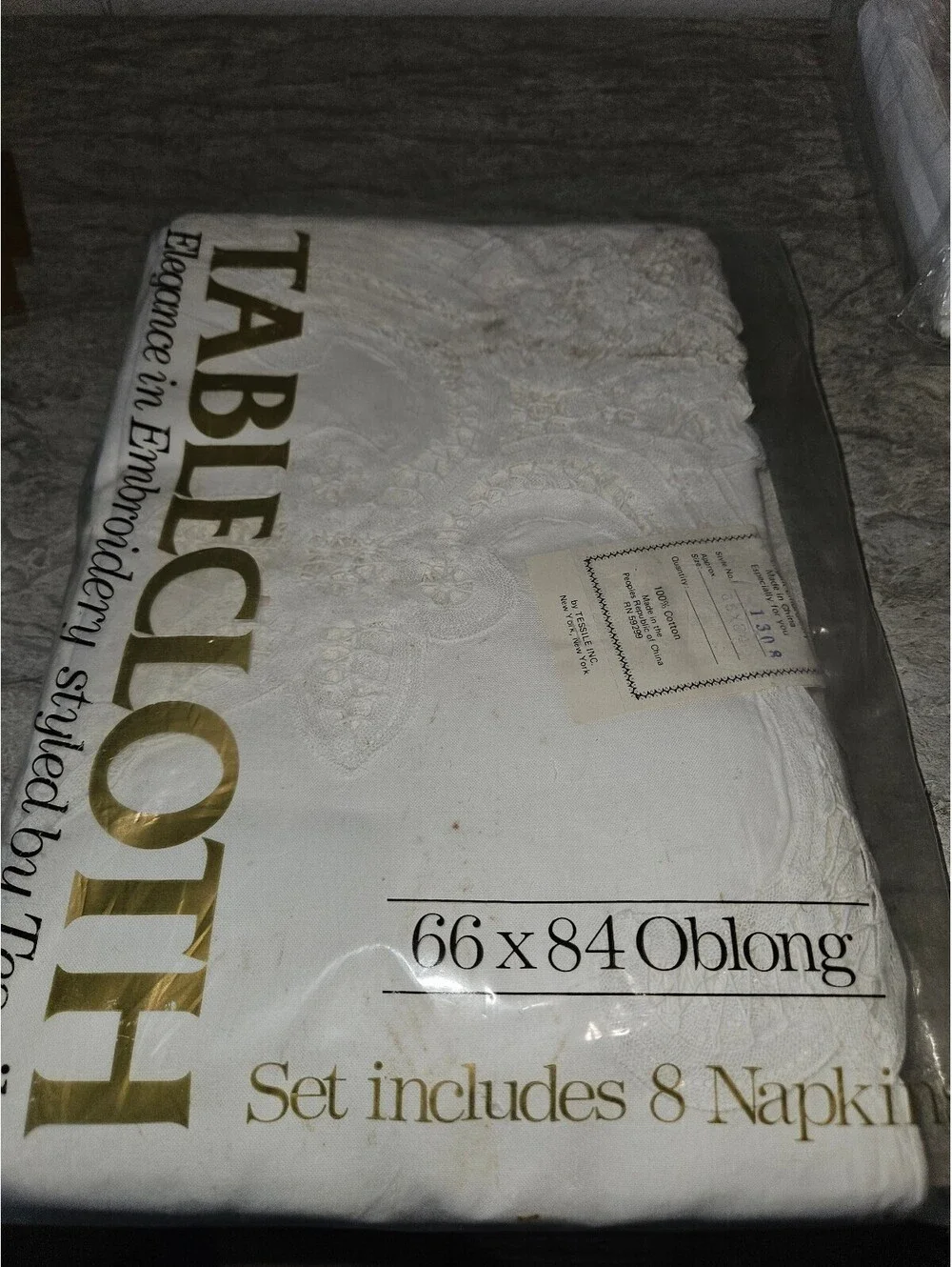 Gumless Vintage 100% Cotton Battenburg Lace Oblong Tablecloth Set with 8 Napkins